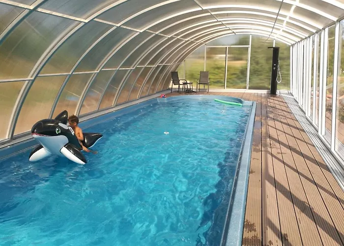 Ctyrlistek Πανσιόν Tisá